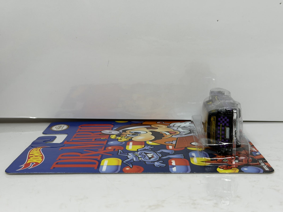 Hot Wheels Dr. Mario 8 Crate Delivery 1:64 Diecast Real Riders