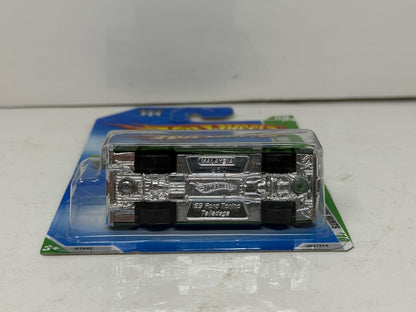 Hot Wheels Treasure Hunts 1969 Ford Torino Talladega 1:64 Diecast