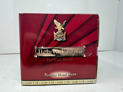 Yat Ming Road Signature 1964 Ford Falcon 1:18 Diecast