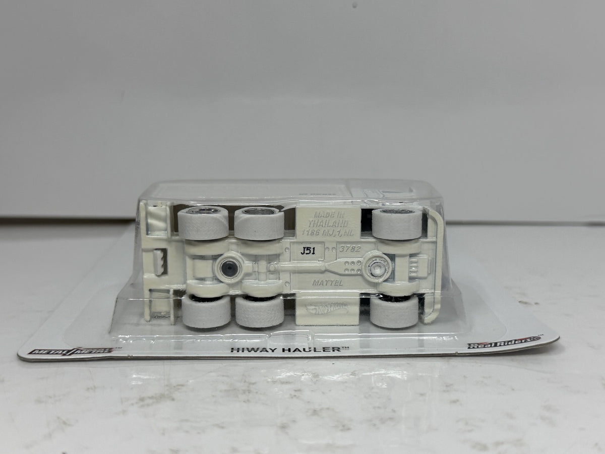 Hot Wheels The Beatles White Album Hiway Hauler 1:64 Diecast Real Riders