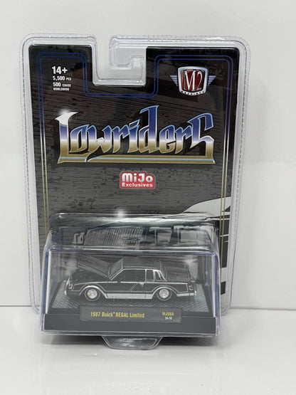 M2 Machines Lowriders 1987 Buick Regal Limited 1:64 Diecast