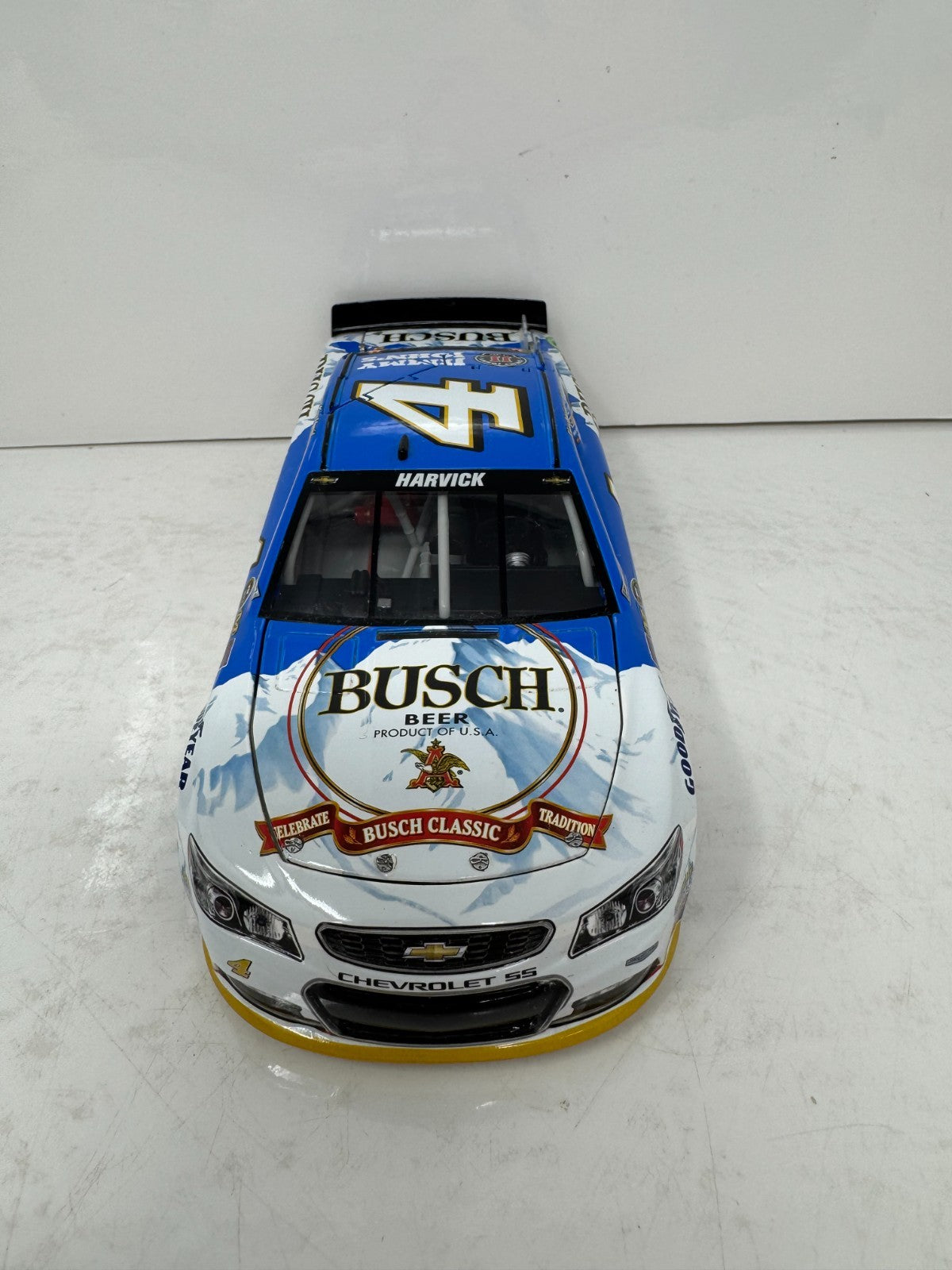 Lionel Racing Nascar #4 Kevin Harvick Busch Beer 2016 Chevy SS 1:24 Diecast