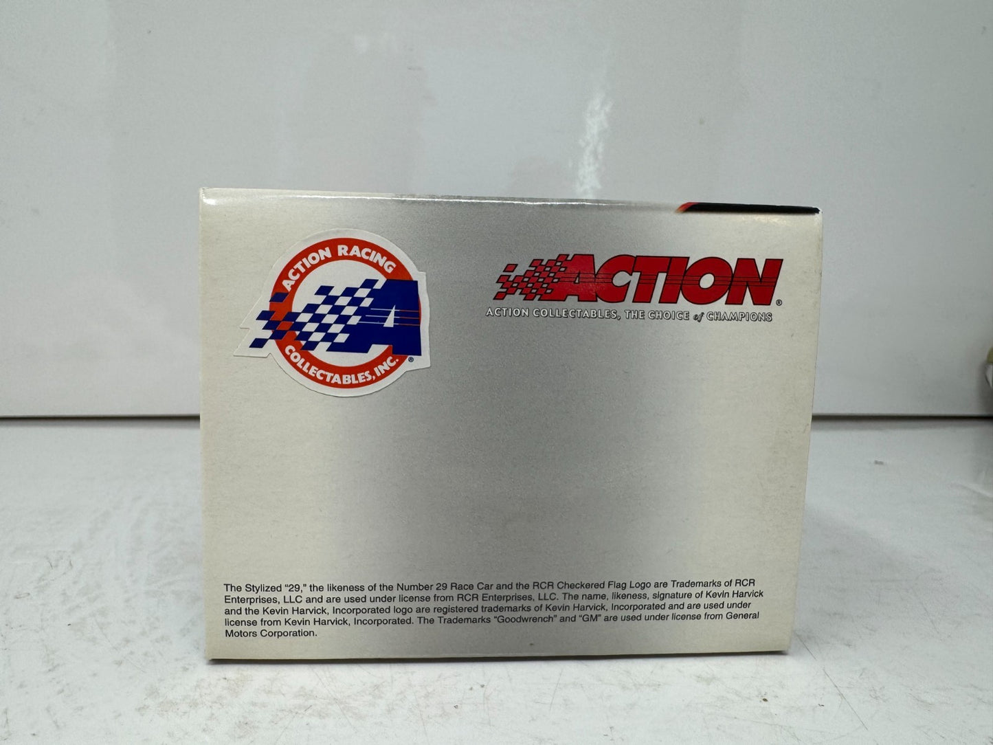 Action Nascar #29 Kevin Harvick GM Quicksilver 2005 Monte Carlo 1:24 Diecast