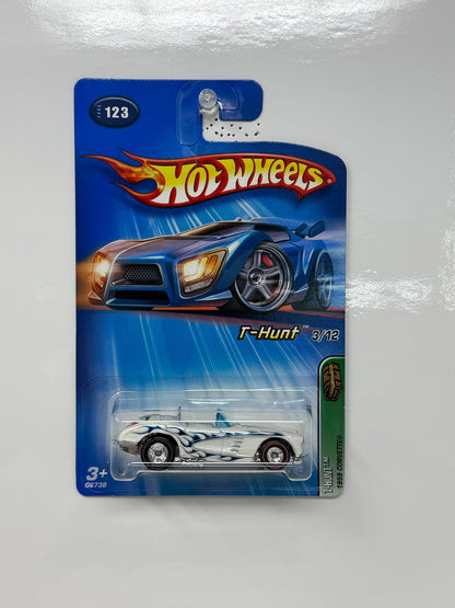 Hot Wheels T-Hunt 1958 Chevy Corvette 1:64 Diecast Real Riders