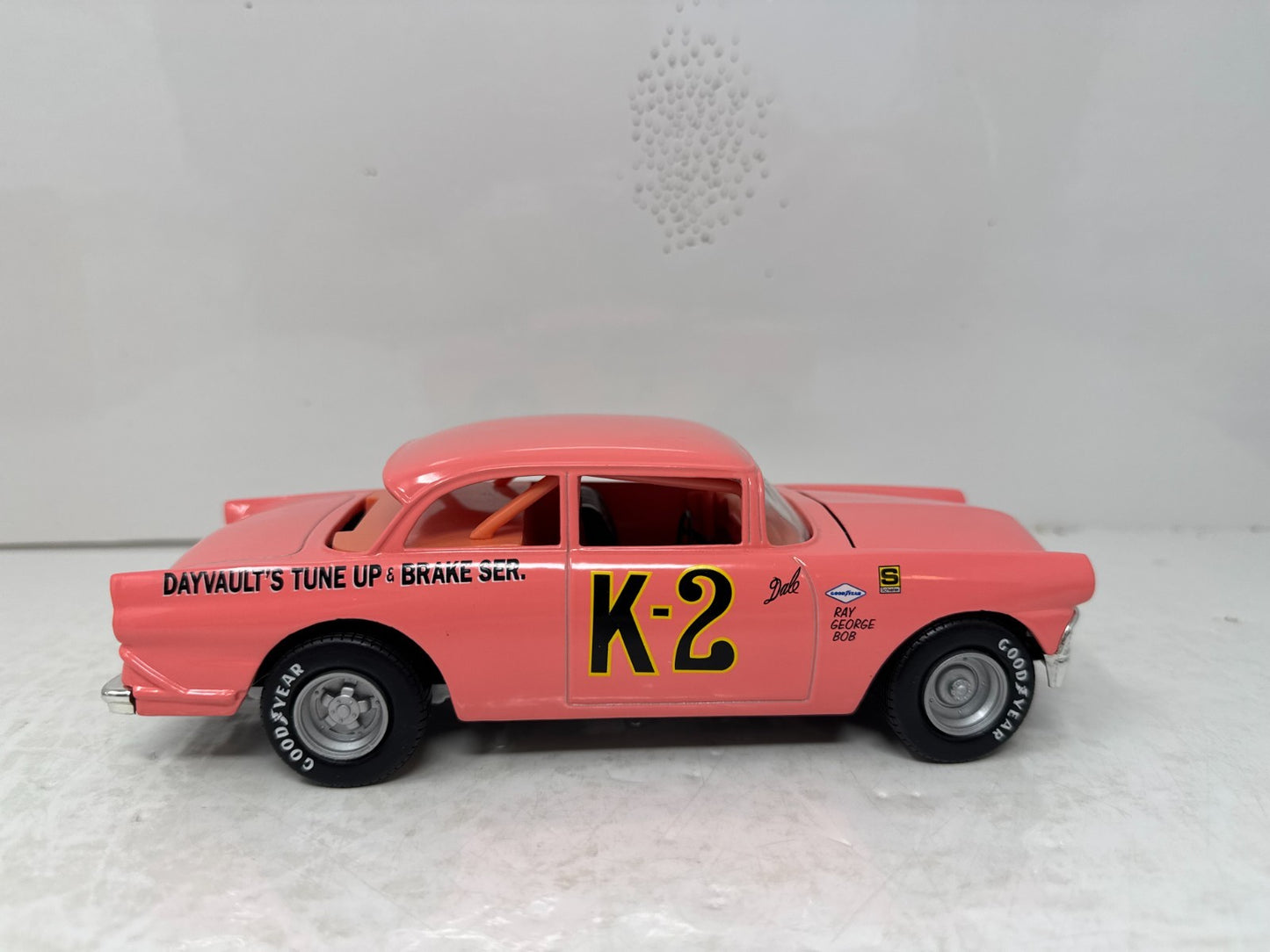 Action Nascar RCCA Dale Earnhardt K-2 1956 Ford Victoria BANK 1:24 Diecast