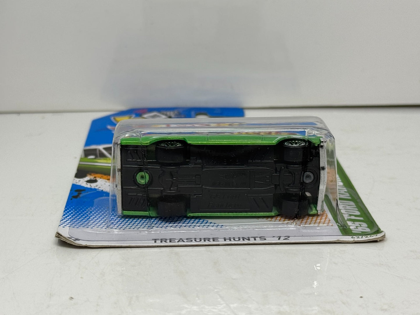 Hot Wheels Treasure Hunt 1965 Ford Ranchero 1:64 Diecast