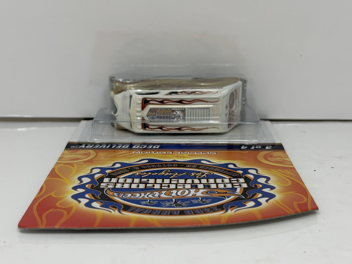 Hot Wheels 2009 23rd Collectors Convention Deco Delivery 1:64 Diecast 0086/3000