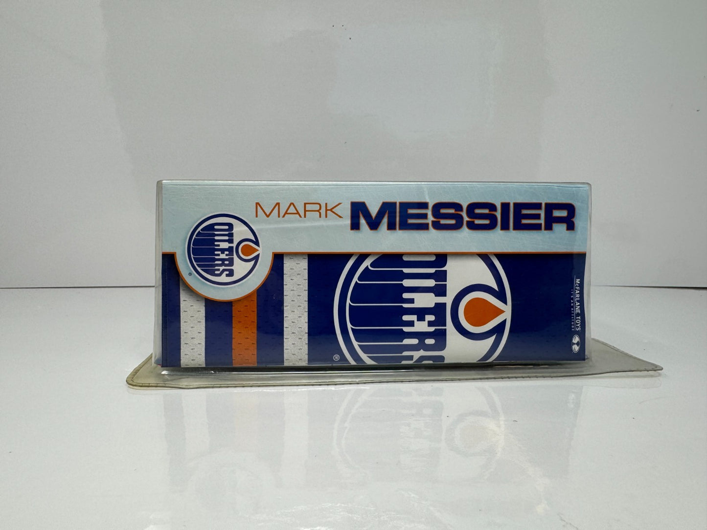 Mcfarlane NHL  Mark Messier Edmonton Oilers Blue Jersey Series 5 Figure