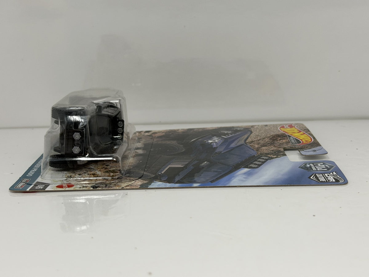 Hot Wheels Premium Off Road 2005 Toyota Land Cruiser CHASE 0/5 1:64 Diecast