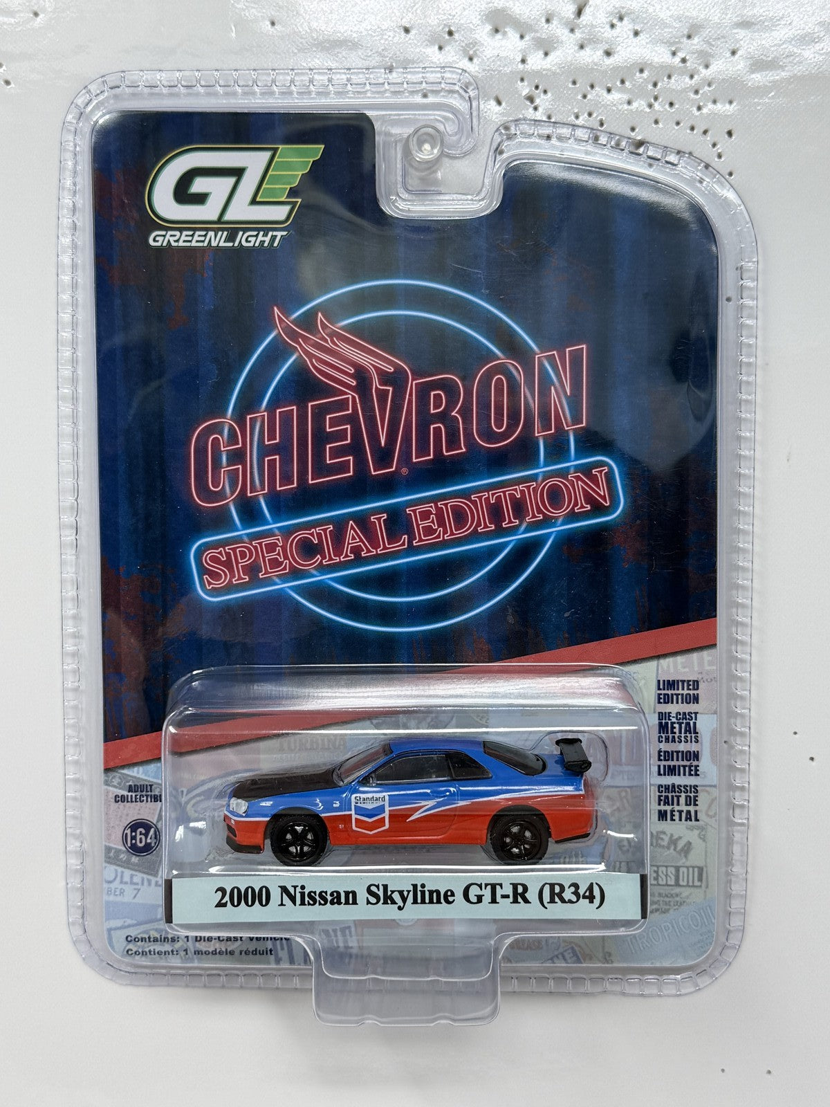 Greenlight Chevron Special Edition 2000 Nissan Skyline GT-R R34 1:64 Diecast