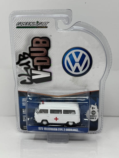 Greenlight Club V-Dub 1975 Volkswagen Type 2 Ambulance 1:64 Diecast