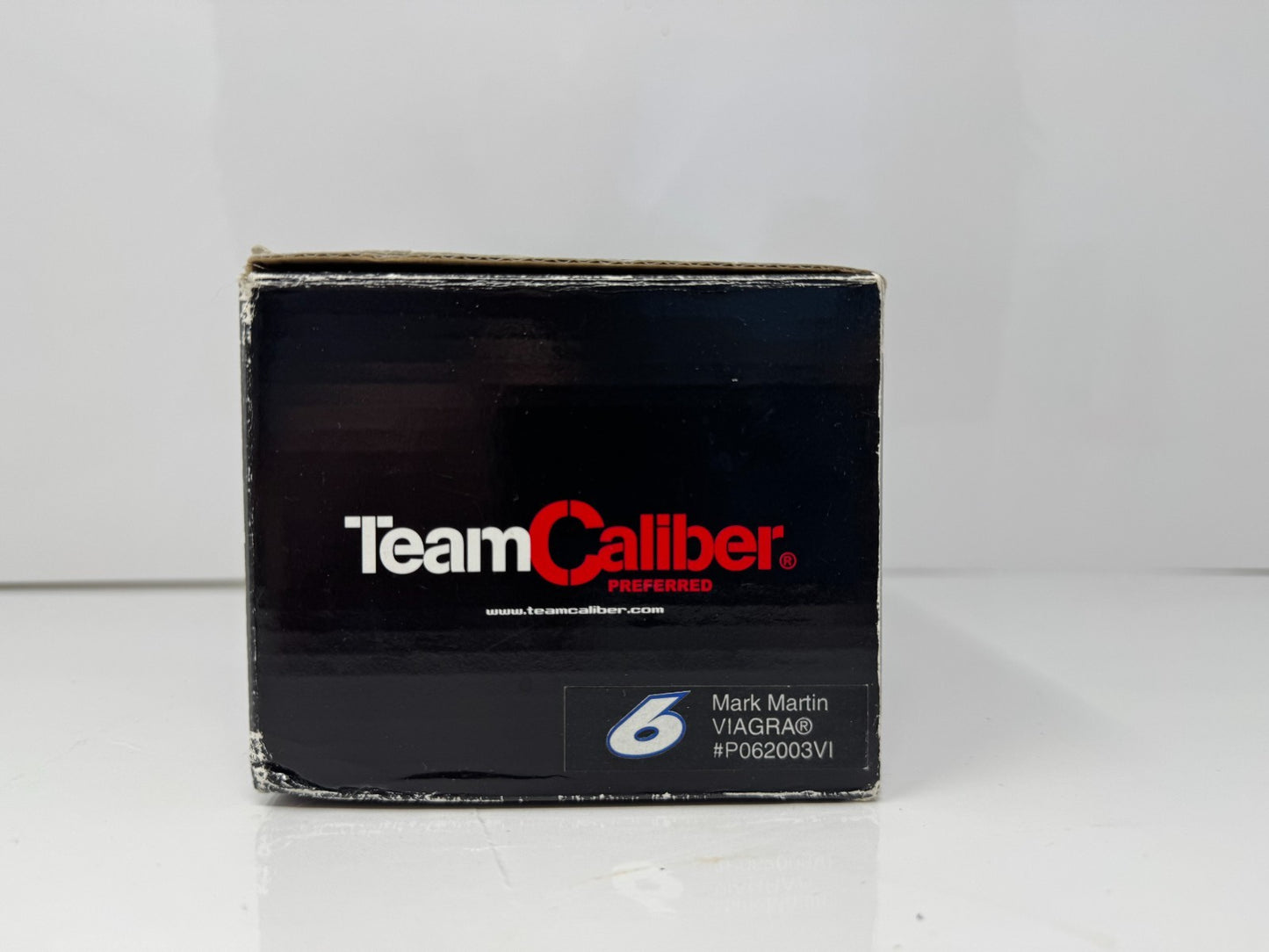 Team Caliber NASCAR Mark Martin #6 Viagra 2002 Ford Taurus 1:24 Diecast