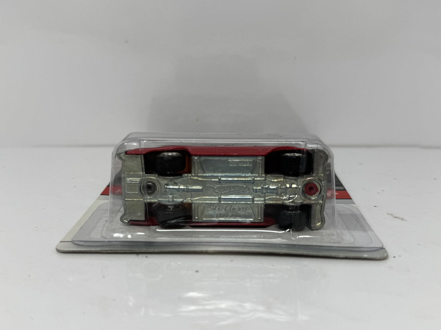 Hot Wheels Larry's Garage 1956 Chevrolet Chevy 1:64 Diecast Real Riders