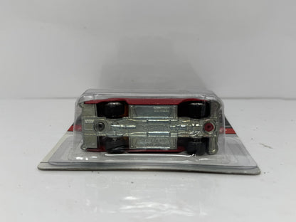Hot Wheels Larry's Garage 1956 Chevrolet Chevy 1:64 Diecast Real Riders
