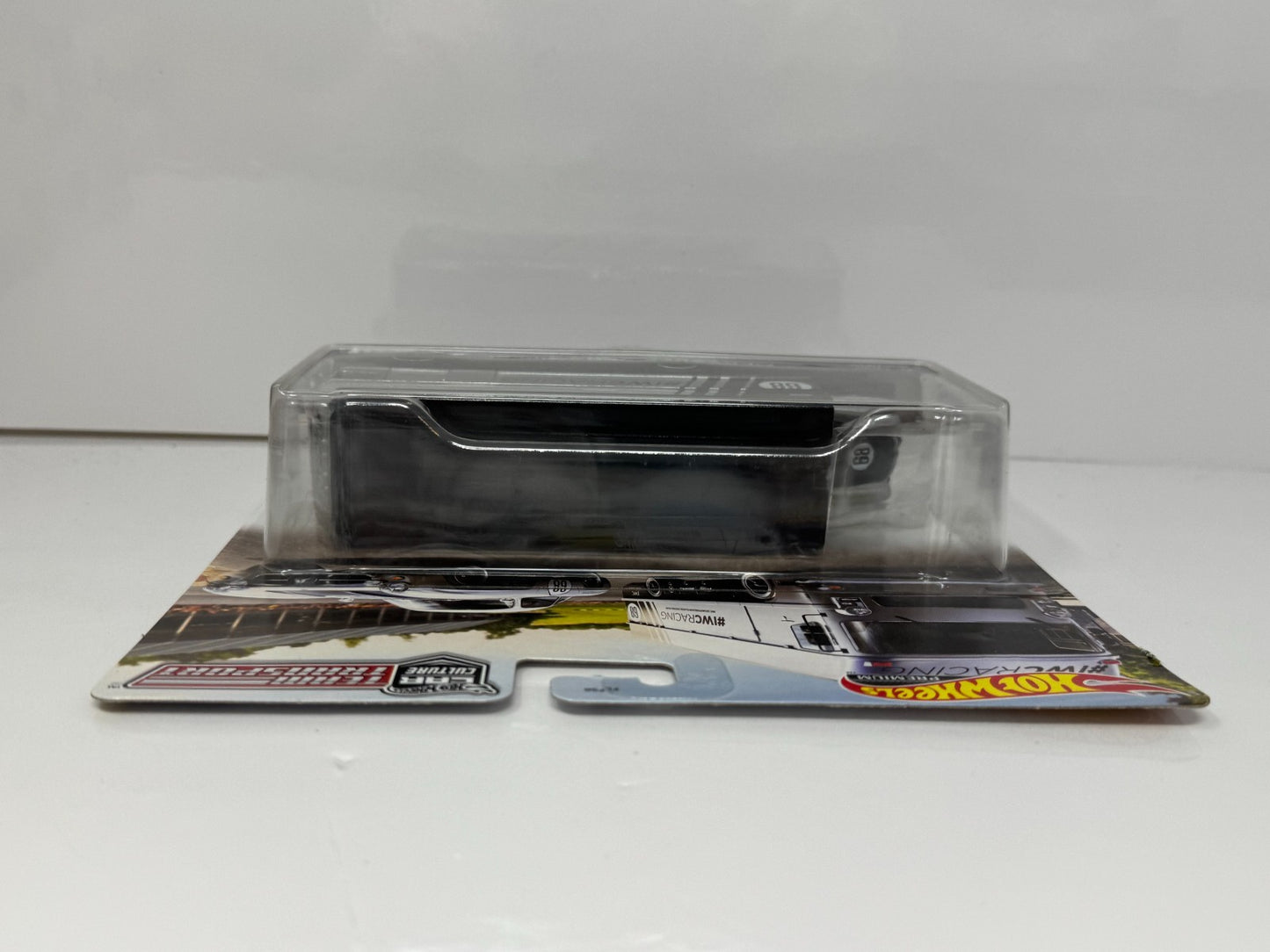 Hot Wheels Premium Team Transport #21 Mercedes-Benz 300 SL & Hauler 1:64 Diecast