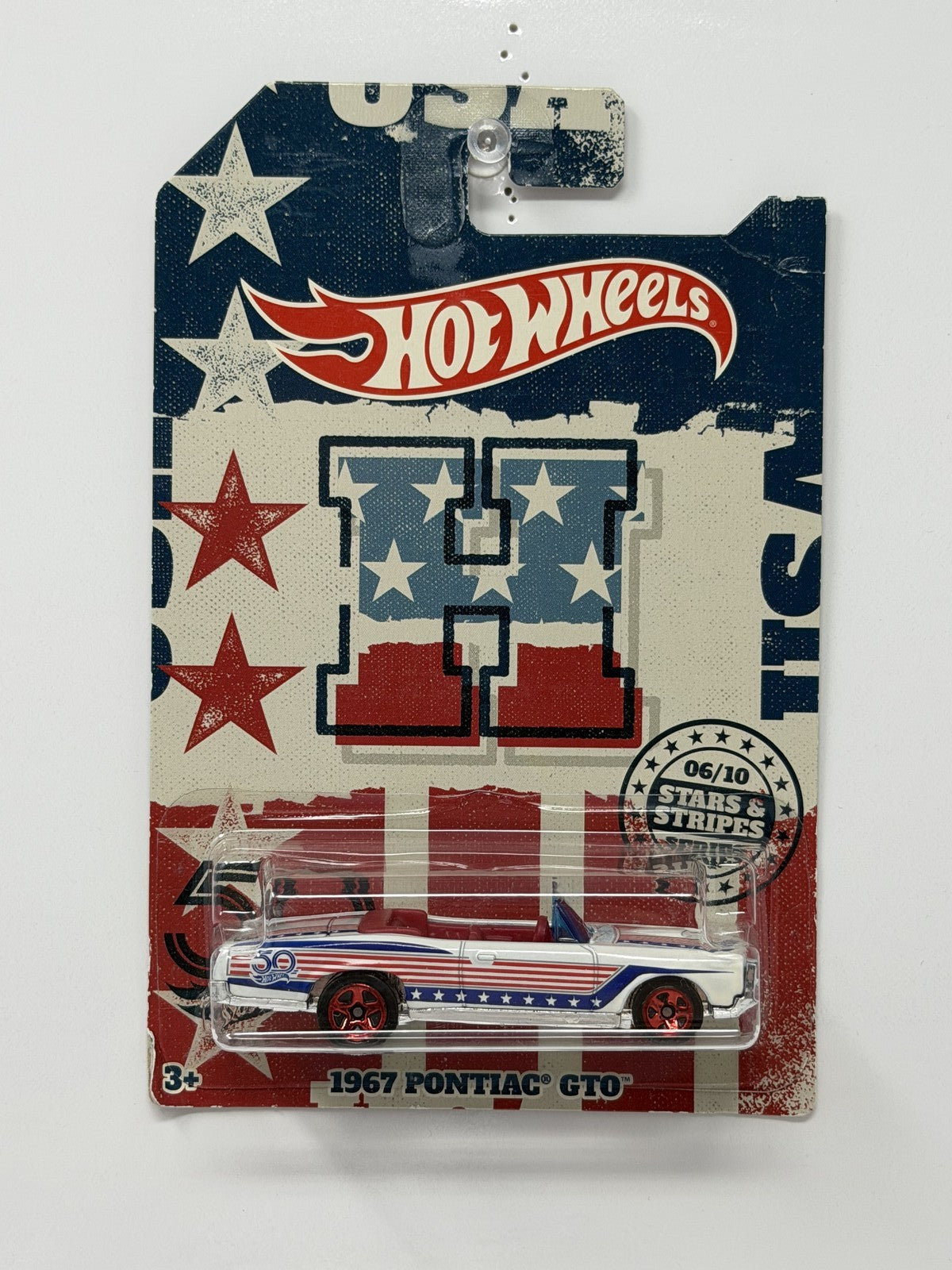 Hot Wheels Stars & Stripes 1967 Pontiac GTO Convertible 1:64 Diecast