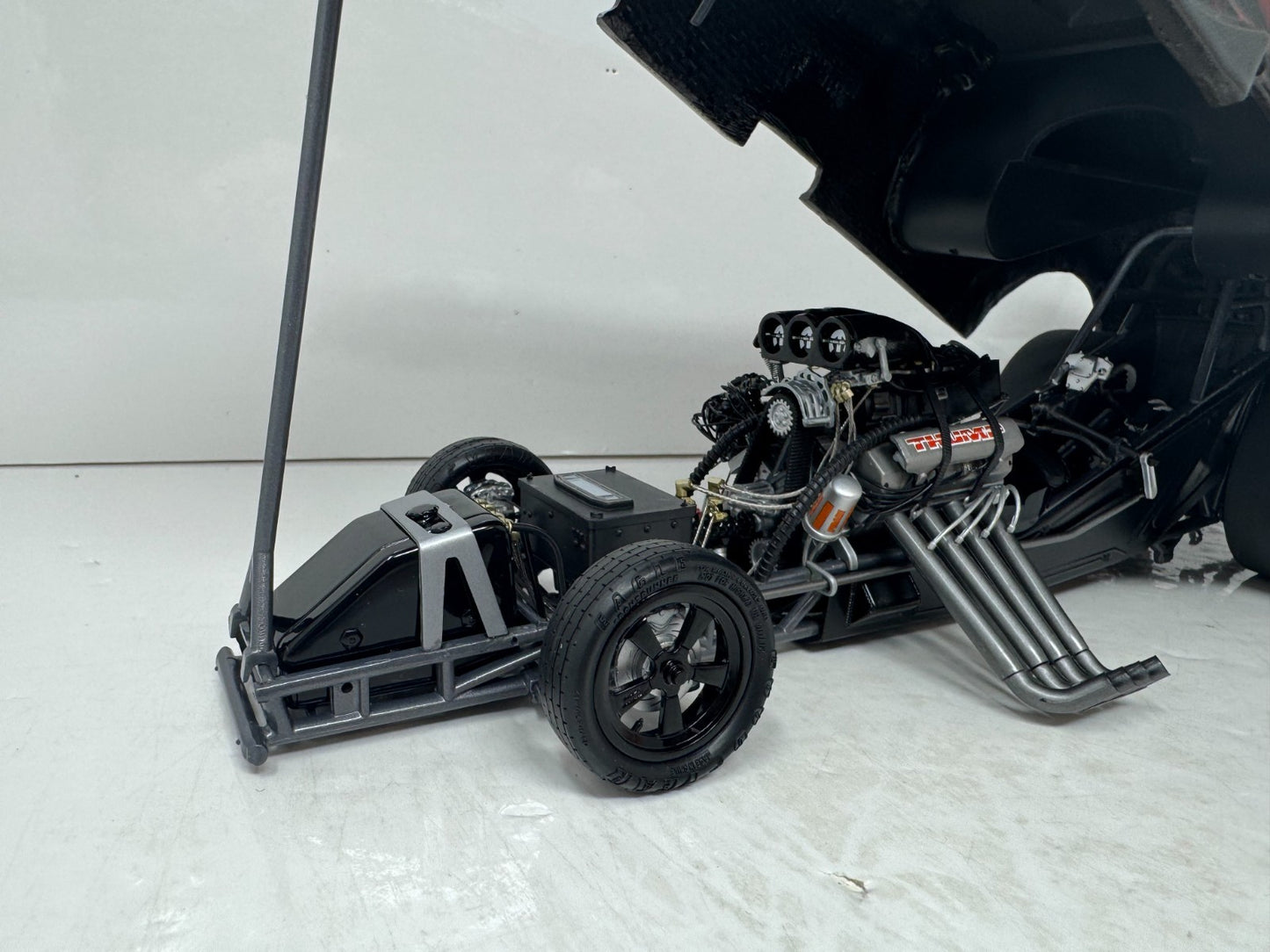 Milestone Gary Scelzi NHRA Mopar Oakley Carbon Dodge Stratus Funny Car 116 Scale