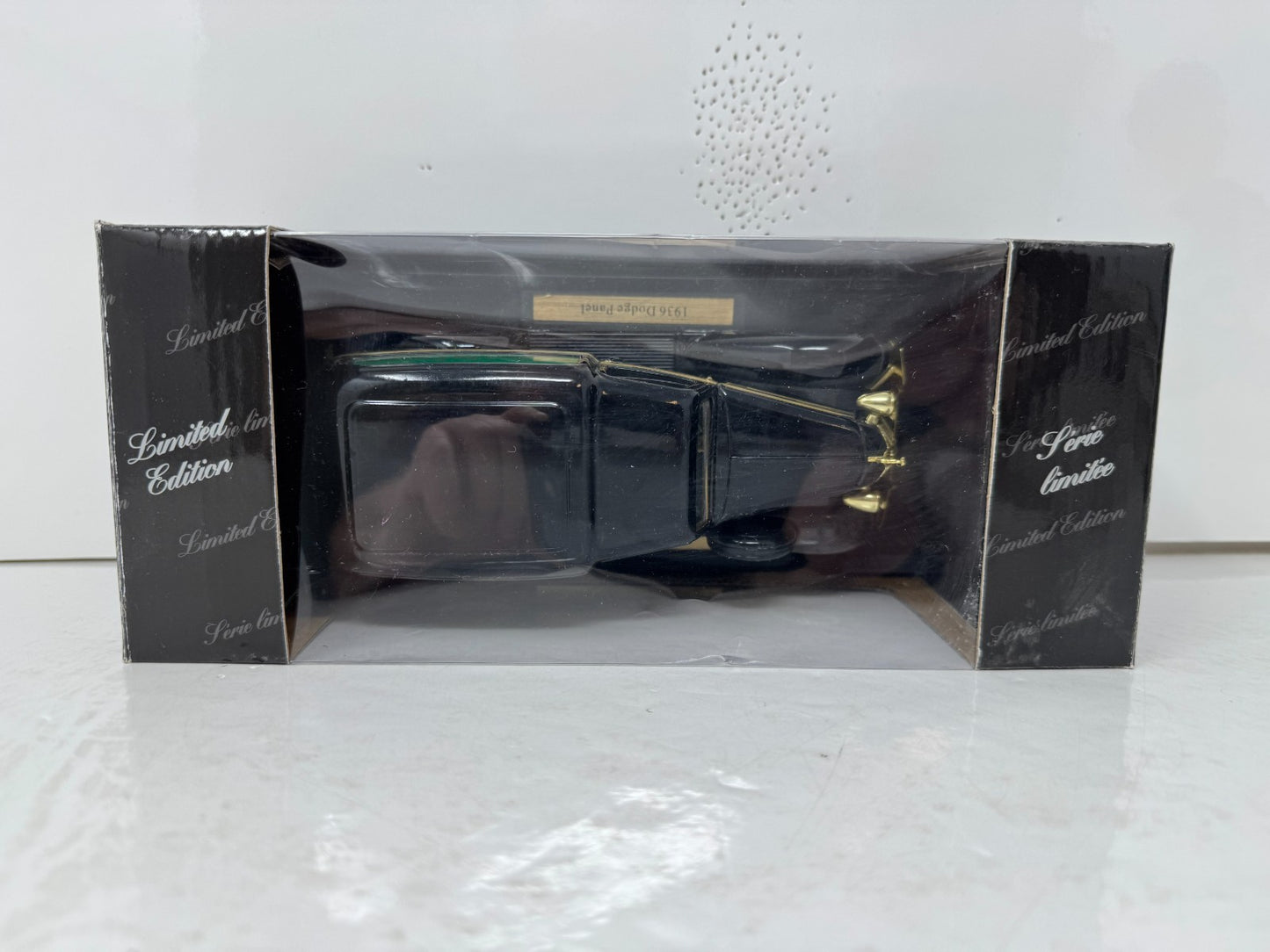 Liberty Classics Hudson's Bay 1936 Dodge Panel Van 1:25 Diecast Coin Bank