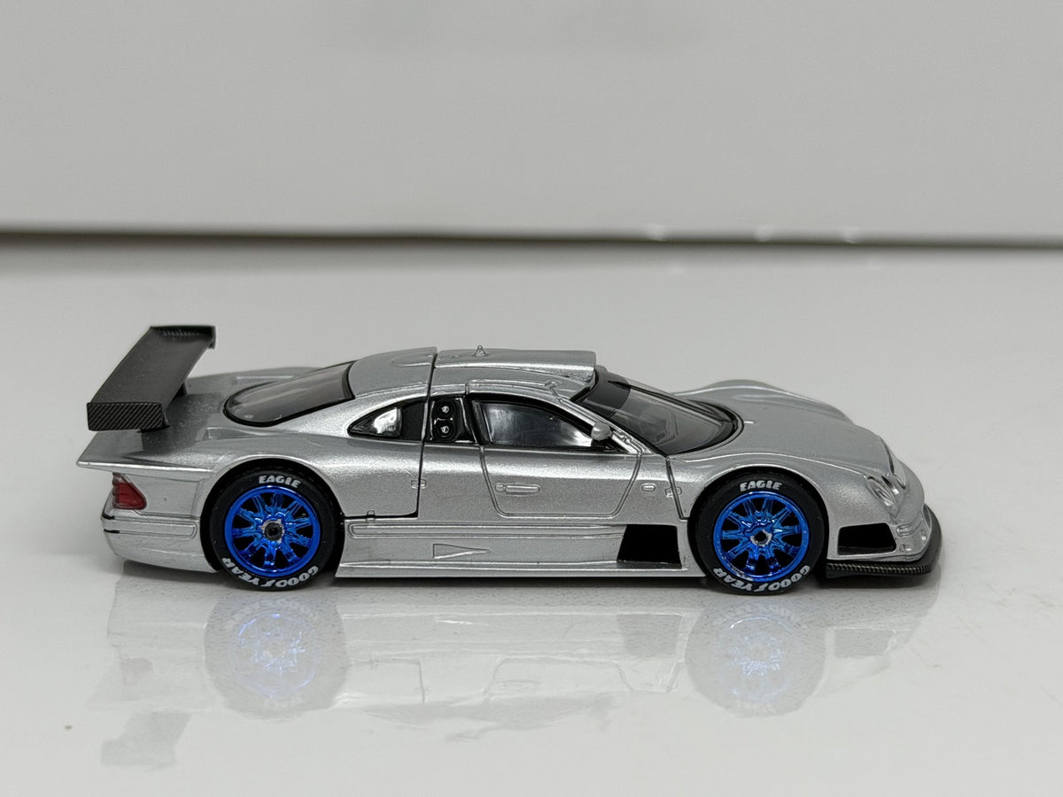 Pop Race Mercedes-Benz CLK-GTR Silver 1:64 Diecast