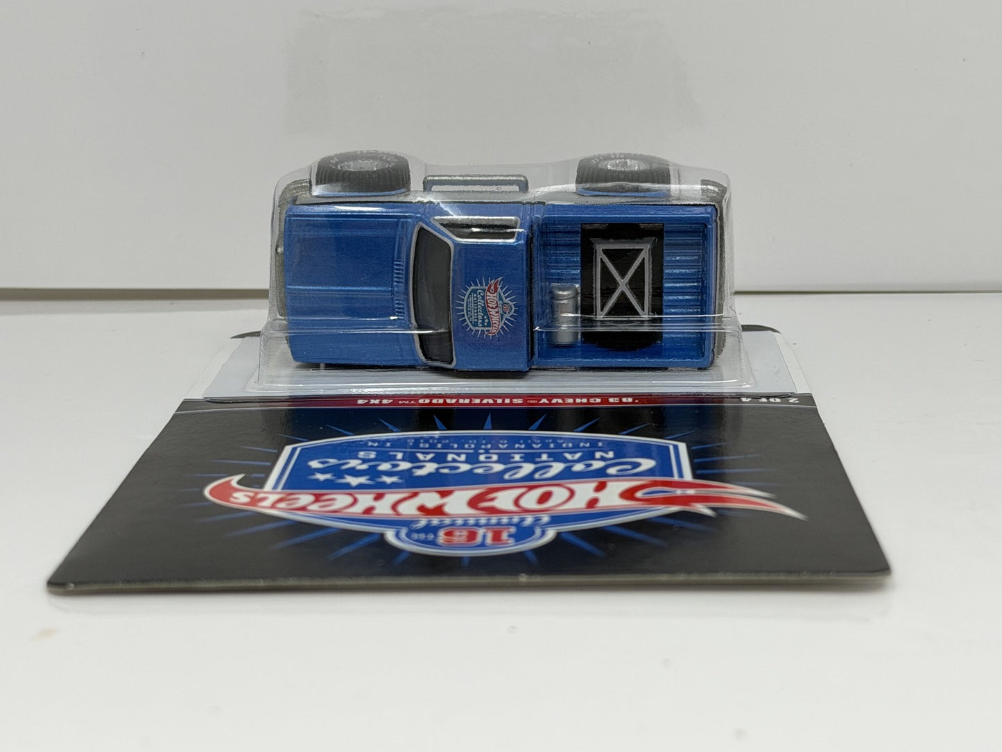 Hot Wheels 2016 Collectors Nationals 1983 Chevrolet Silverado 4x4 1:64 Diecast