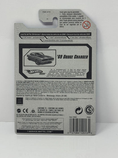 Hot Wheels Muscle Mania 1969 Dodge Charger RT 1:64 Diecast Copper