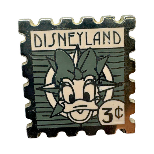 DLR Disney Daisy 3 Cent Stamp Hidden Mickey Stamp Collection Trading Pin DC2S11