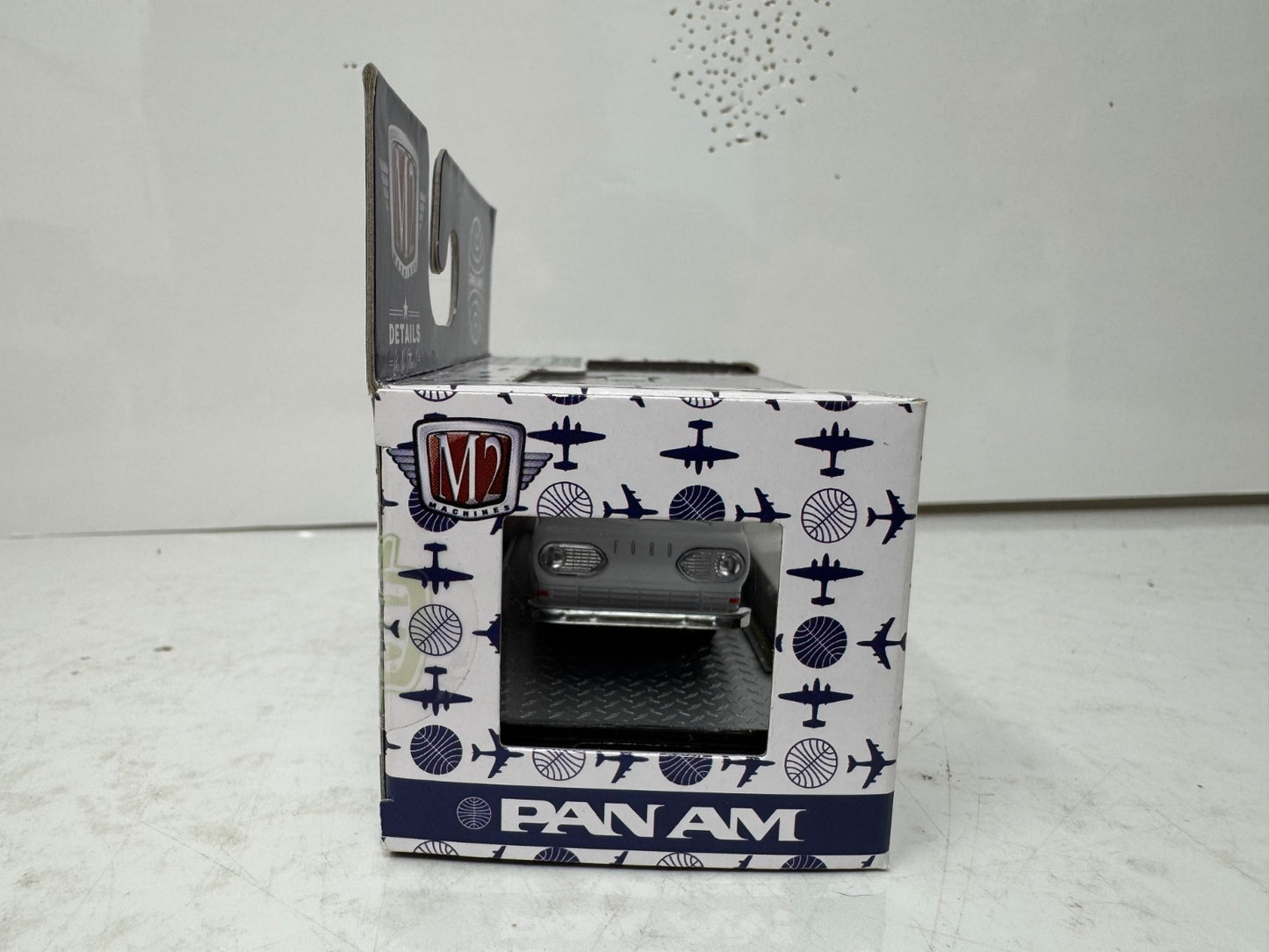 M2 Machines Pan Am 1965 Ford Econoline Truck 1:64 Diecast