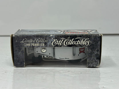 Ertl Nutmeg Modified Legend Tommie Elliott #XL-1 1:64 Diecast 1997 Limited