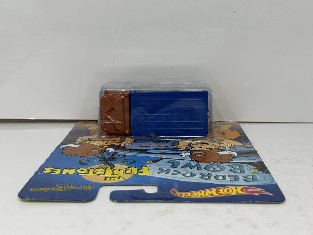 Hot Wheels The Flintstones Bedrock Bowl Hiway Hauler 1:64 Diecast Real Riders