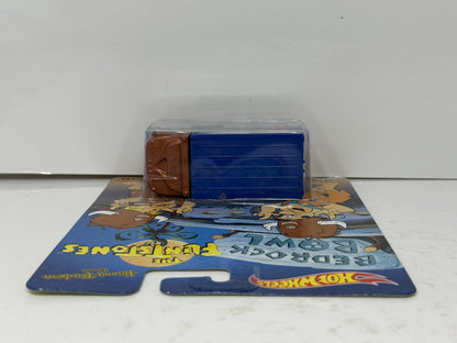 Hot Wheels The Flintstones Bedrock Bowl Hiway Hauler 1:64 Diecast Real Riders