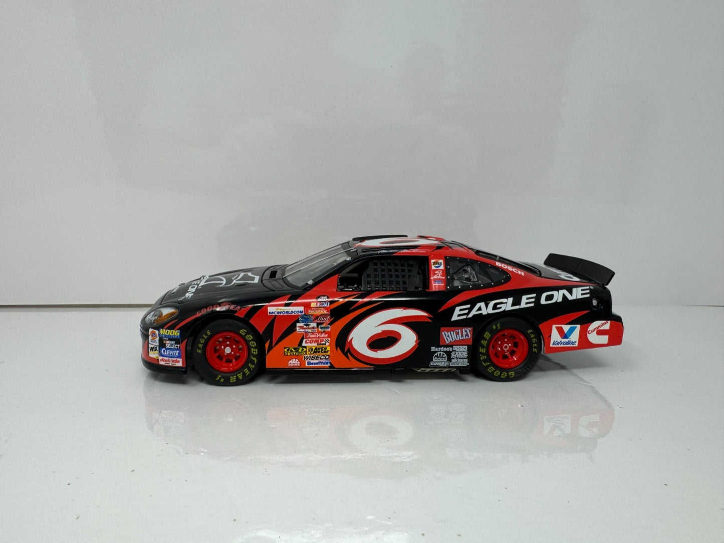 Team Caliber NASCAR Mark Martin #6 Eagle One 2000 Ford Taurus 1:24 Diecast