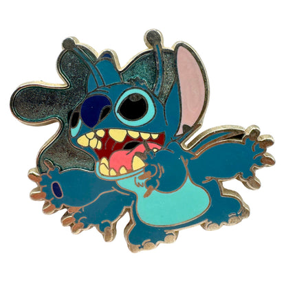 Disney Stitch with 4 Arms Deluxe Pin & Red Lanyard Starter Trading Pin DC1S9