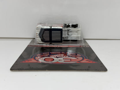 Hot Wheels 2016 30th Collectors Convention Thunder Roller 1:64 Diecast 0724/2600