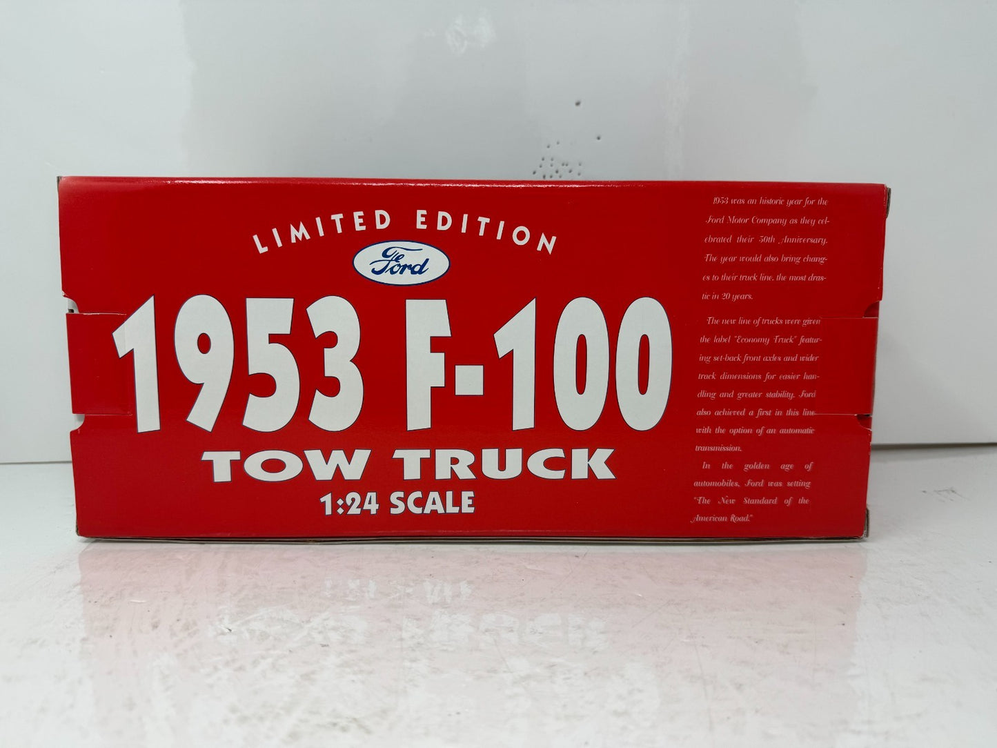 Gearbox Fire Chief Gasoline 1953 Ford F-100 Tow Truck 1:24 Diecast Coin Bank