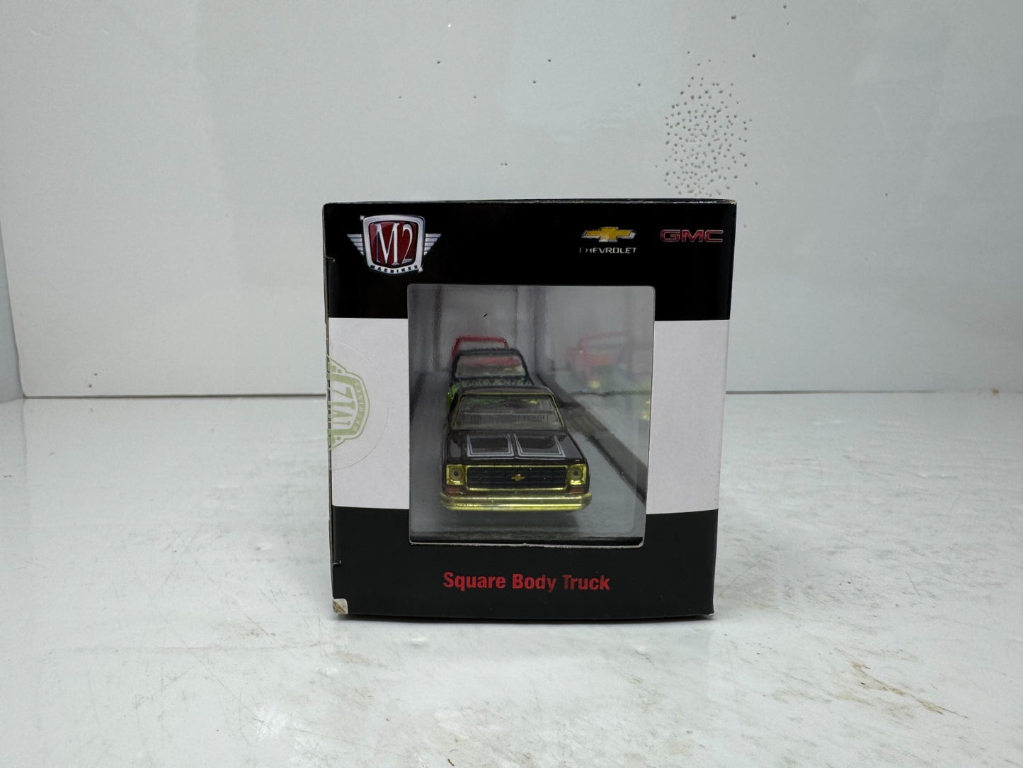 M2 Machines Square Body Truck Chevrolet GMC 3 Truck CHASE Set 1:64 Diecast