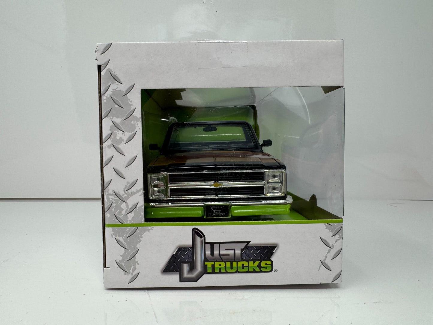 Jada Just Trucks 1985 Chevrolet C-10 Pickup MiJo Exclusive 1:24 Diecast