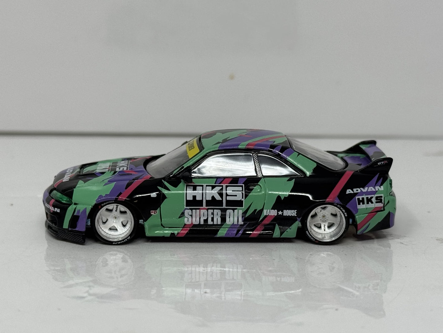 Kaido House MINI GT Nissan Skyline GT-R (R33) HKS Power 1:64 Diecast