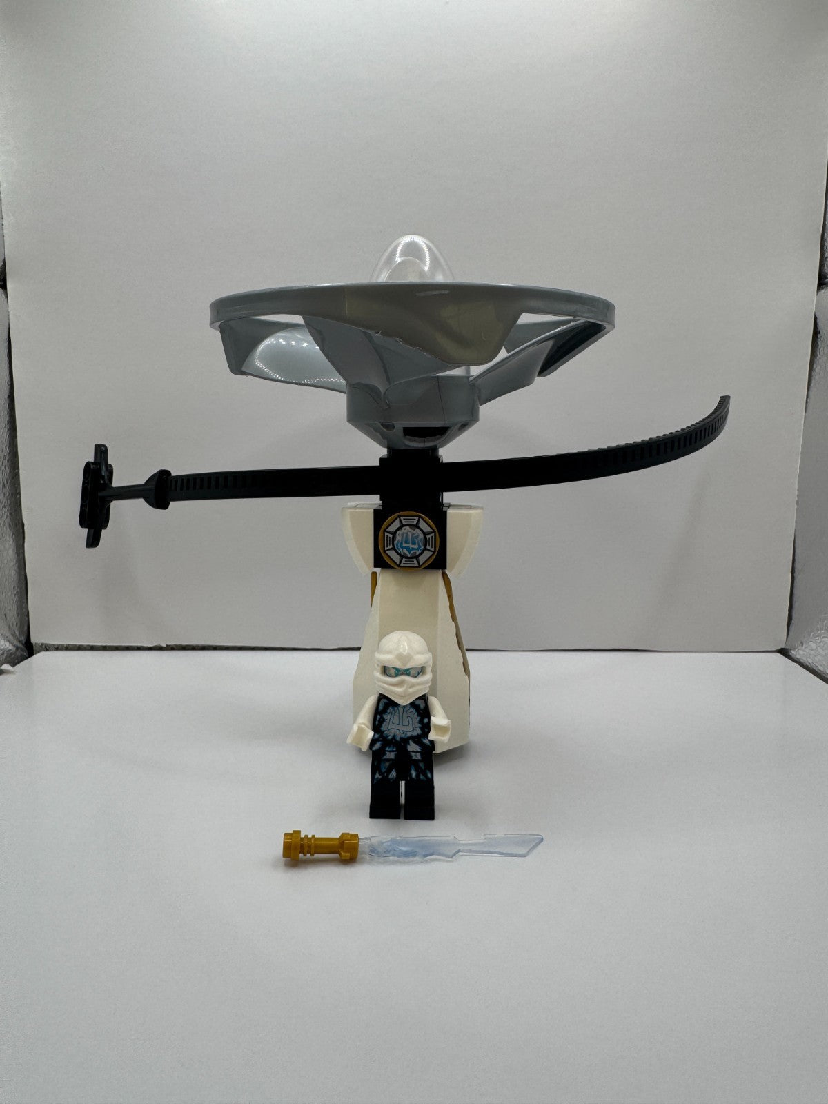 LEGO Ninjago Airjitzu Flyer Zane Minifigure 70742
