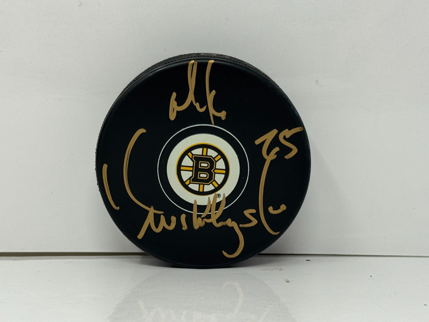 Mike Krushelnyski Boston Bruins Signed NHL Autograph Puck Gold Auto