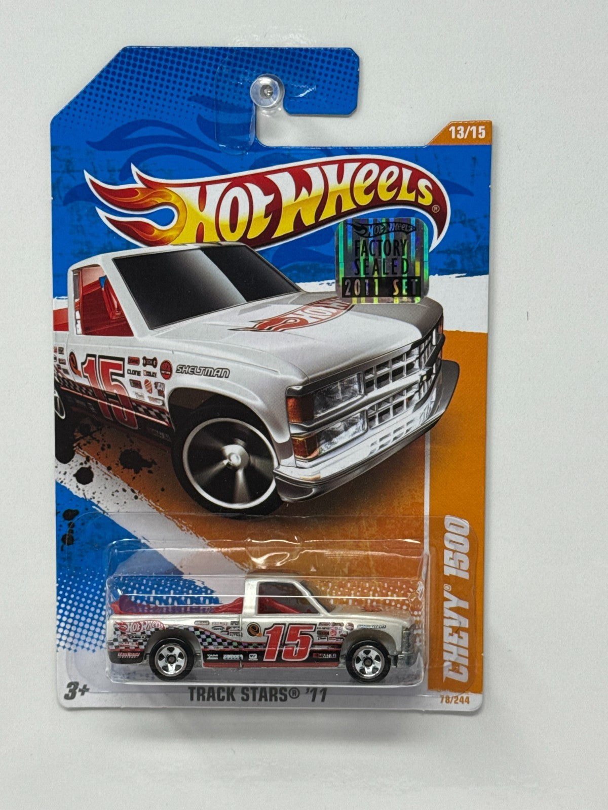 Hot Wheels Track Stars '11 Chevy 1500 1:64 Diecast Factory Sealed