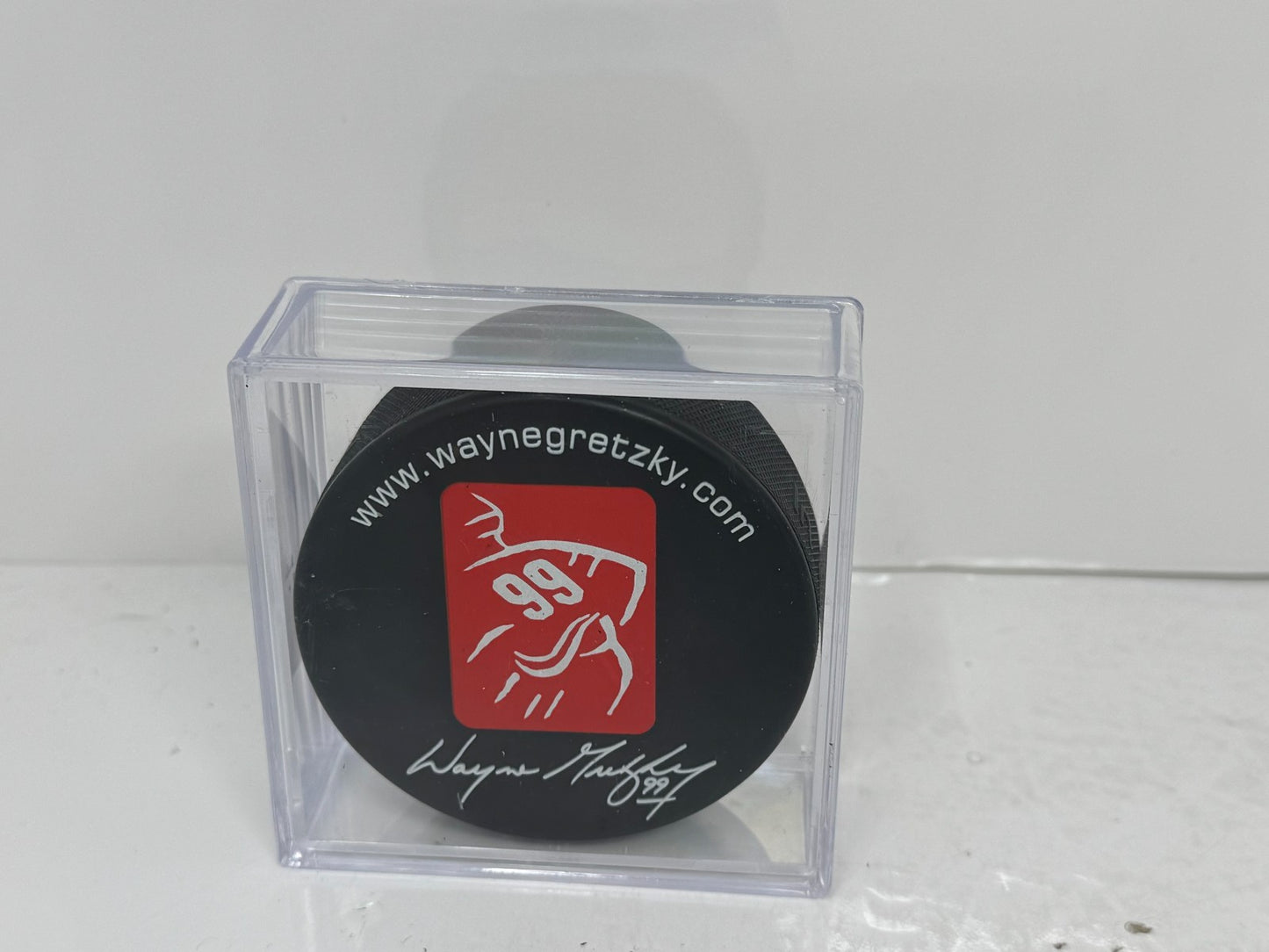 Wayne Gretzky #99 Official Logo Collectible Pepsi Hockey Puck