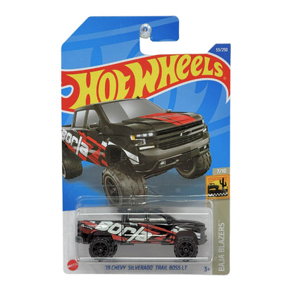 Hot Wheels Baja Blazers 2019 Chevy Silverado Trail Boss LT 1:64 Diecast
