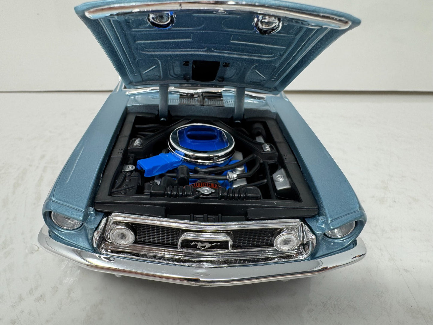 Maisto 1968 Ford Mustang GT Cobra Jet 1:18 Diecast Special Edition