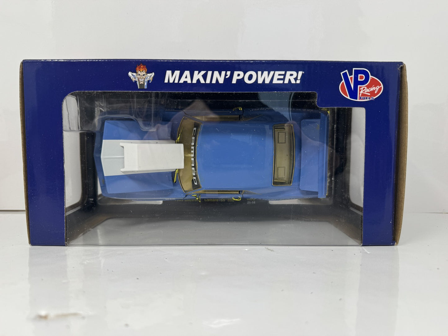 M2 Machines VP Racing 1969 Chevrolet Camaro SS 396 CHASE 1:24 Diecast