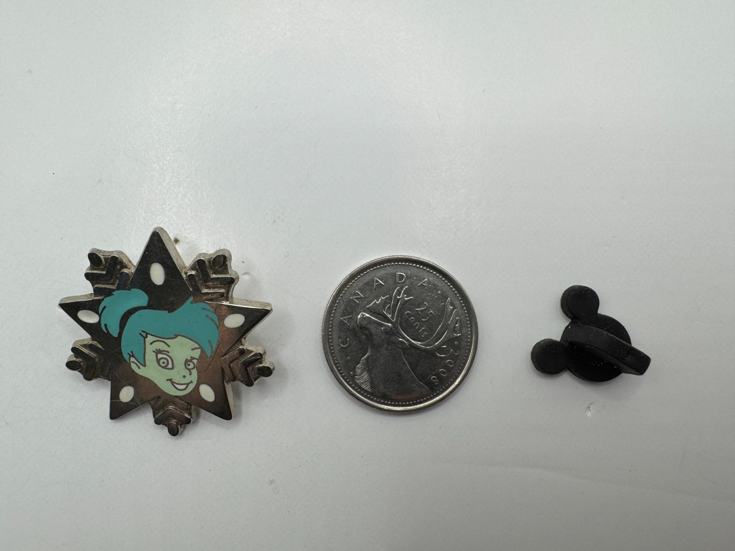 DLR Disney Tinker Bell Snowflake Collection Hotel Trading Pin DC1S13