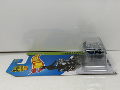 Hot Wheels Super Treasure Hunt Harley-Davidson Fat Boy Garage 1:64 Diecast STH