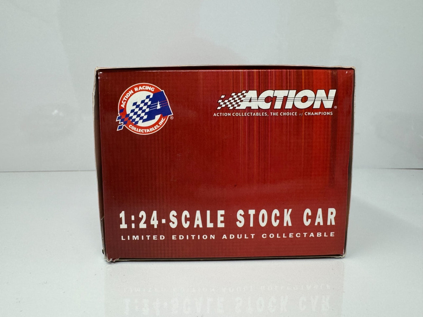 Action NASCAR Kasey Kahne #9 Dodge Dealers 2004 Intrepid 1:24 Diecast