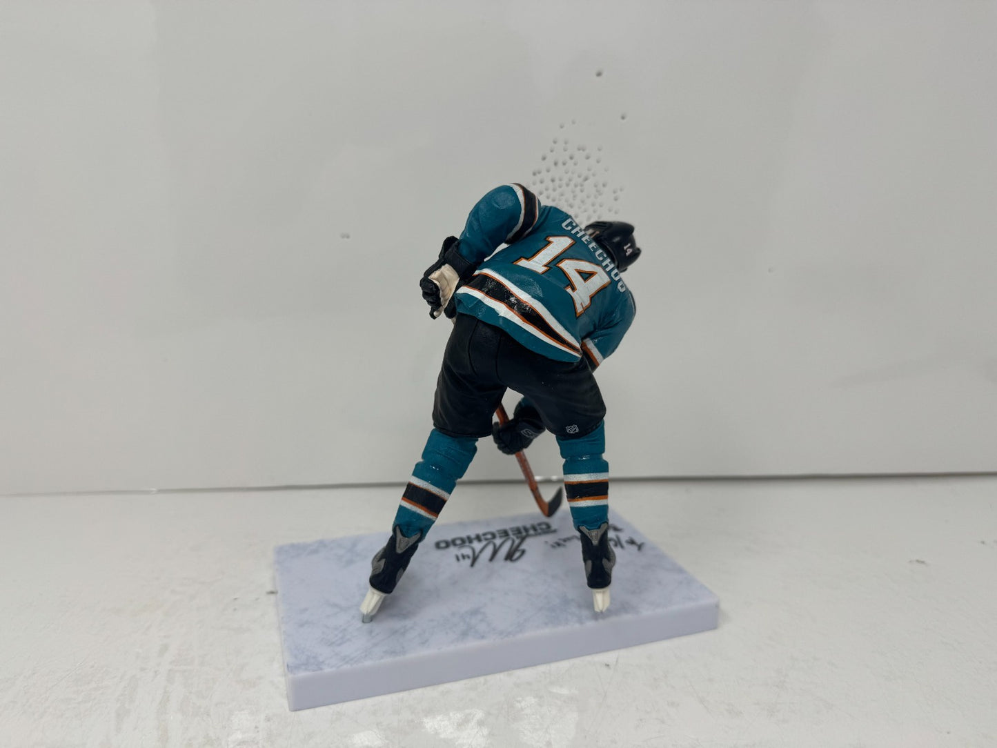 McFarlane NHL Jonathan Cheechoo San Jose Sharks Figure Auto Signed