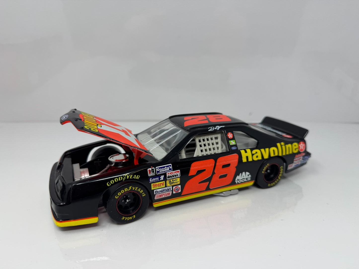 Action NASCAR Dale Jarrett #28 Havoline 1995 Ford Thunderbired 1:24 Diecast