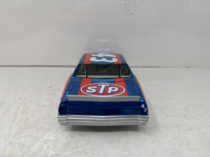 Action Nascar #43 Richard Petty STP Chevy 400 Win 1980 Monte Carlo 1:24 Diecast